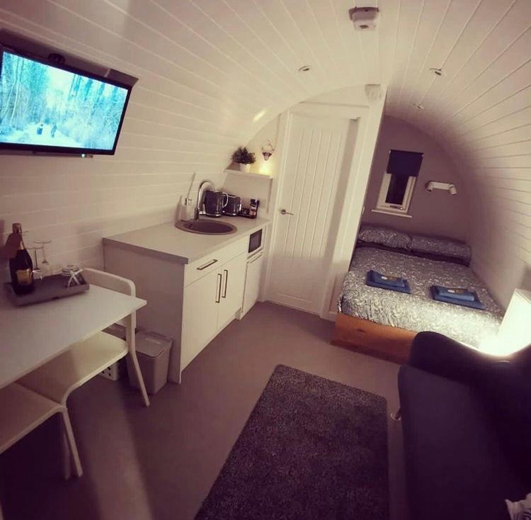 Apartamento Loch Ness Pods Fort Augustus Exterior foto